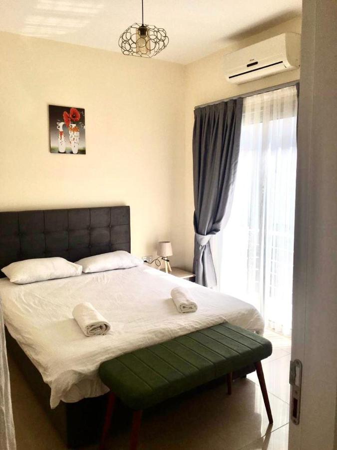 Luxury Two-Bedroom Apartment In Amazing Place Lukomorye C4 Karavas  Exterior photo